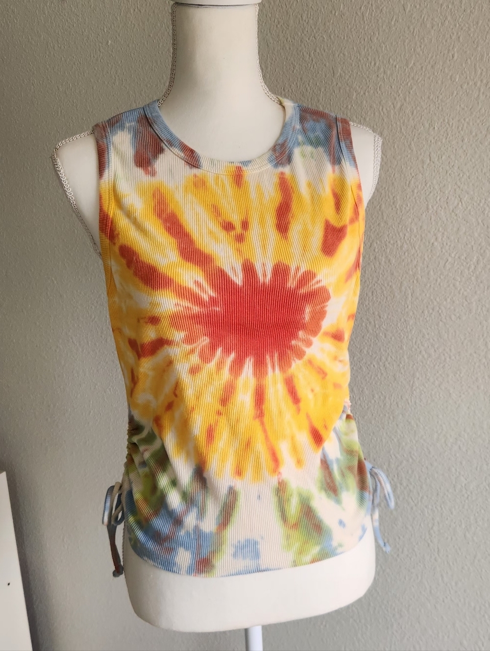 No Boundaries Multicolor Tie-Dye Ribbed Tank Top - Yellow & Red